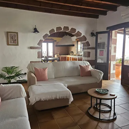 Casa Daniela En La Asomada (Lanzarote)