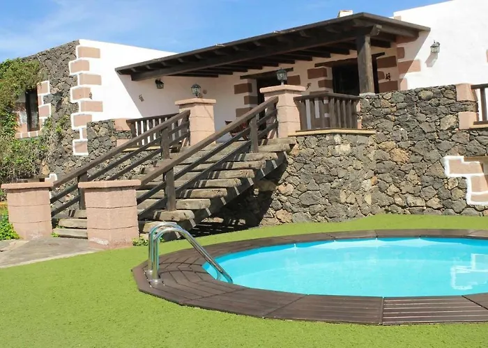 Holiday home Casa Daniela En *